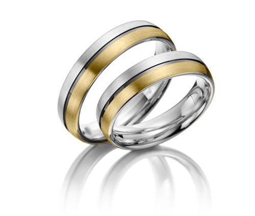 Par de Aliança em Ouro Amarelo & Branco 18k Par de Aliança em Ouro Amarelo & Branco 18k, 4mm - Imagem 1
