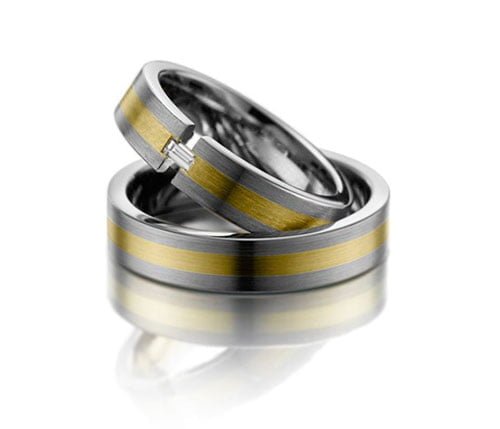 Par de Aliança em Ouro Amarelo & Branco 18k e Diamantes Par de Aliança em Ouro Amarelo & Branco 18k e Diamantes, 5mm - Imagem 1