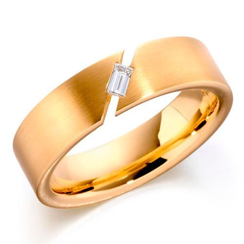 Aliança em Ouro Amarelo 18k e Diamante Aliança em Ouro Amarelo 18k e Diamante, 5mm - Imagem 1