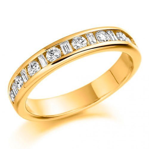 Aliança em Ouro Amarelo 18k e Diamantes Aliança em Ouro Amarelo 18k e Diamantes, 3,5mm - Imagem 1