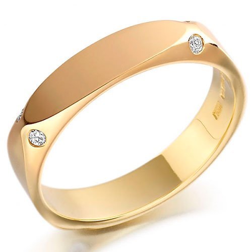 Aliança em Ouro Amarelo 18k e Diamantes Aliança em Ouro Amarelo 18k e Diamantes, 4,5mm - Imagem 1