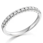 Anel em Ouro Branco 18k,