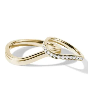 Par de Aliança em Ouro Amarelo 18k e Diamantes