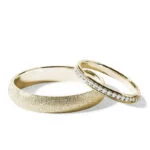 Par de Aliança em Ouro Amarelo 18k e Diamantes